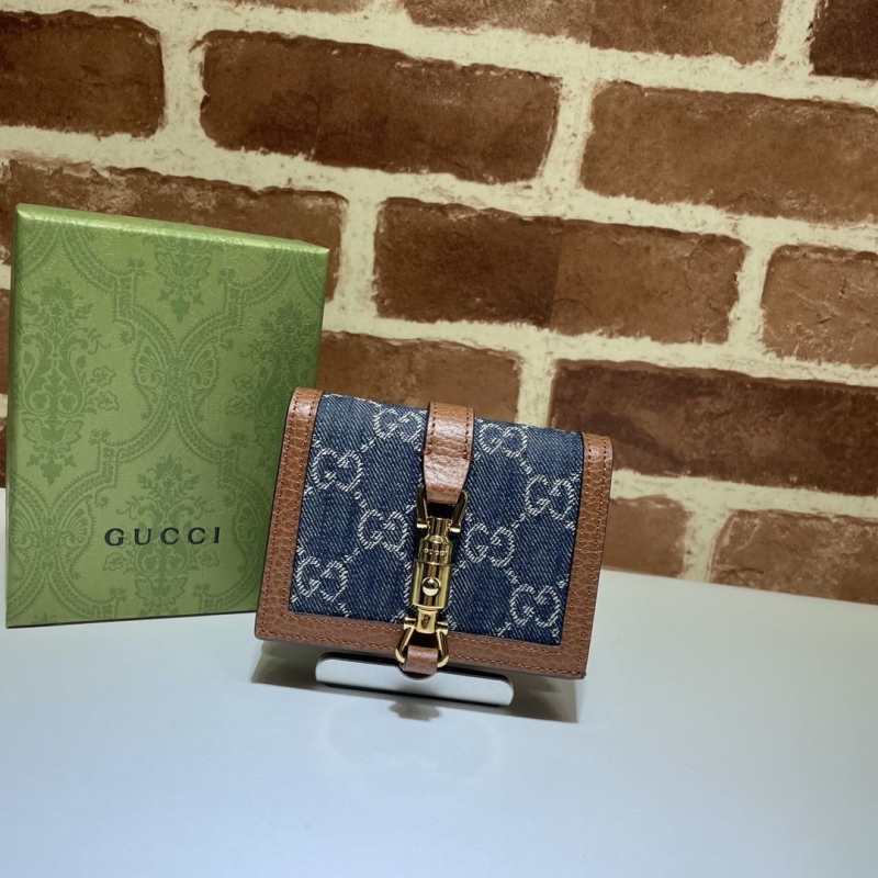 G*u*i wallets & purse